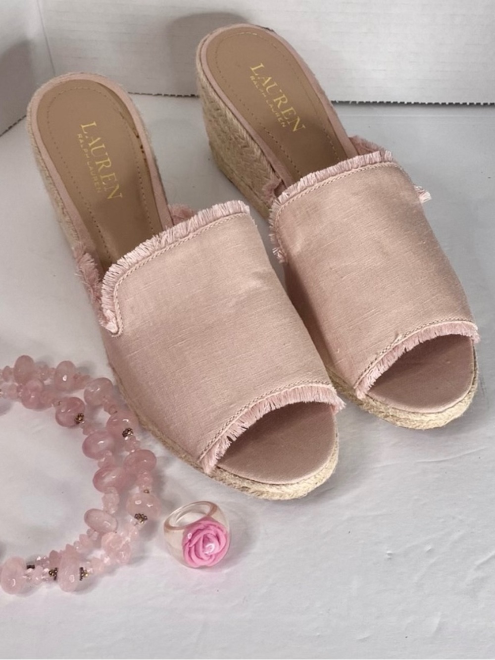 LAUREN RALPH LAUREN Wedges sz9.5 Pink Satin Fringe Espadrille Classy